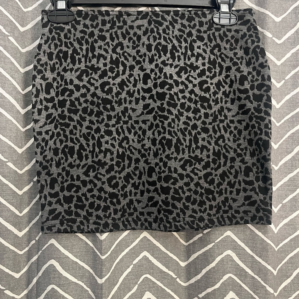 Sans Souci Leopard Print Mini Skirt - Black and Gray